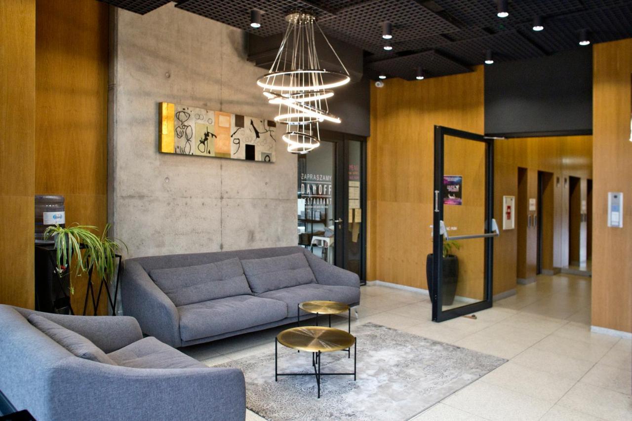 Wolska Serviced Apartments Varsóvia Exterior foto