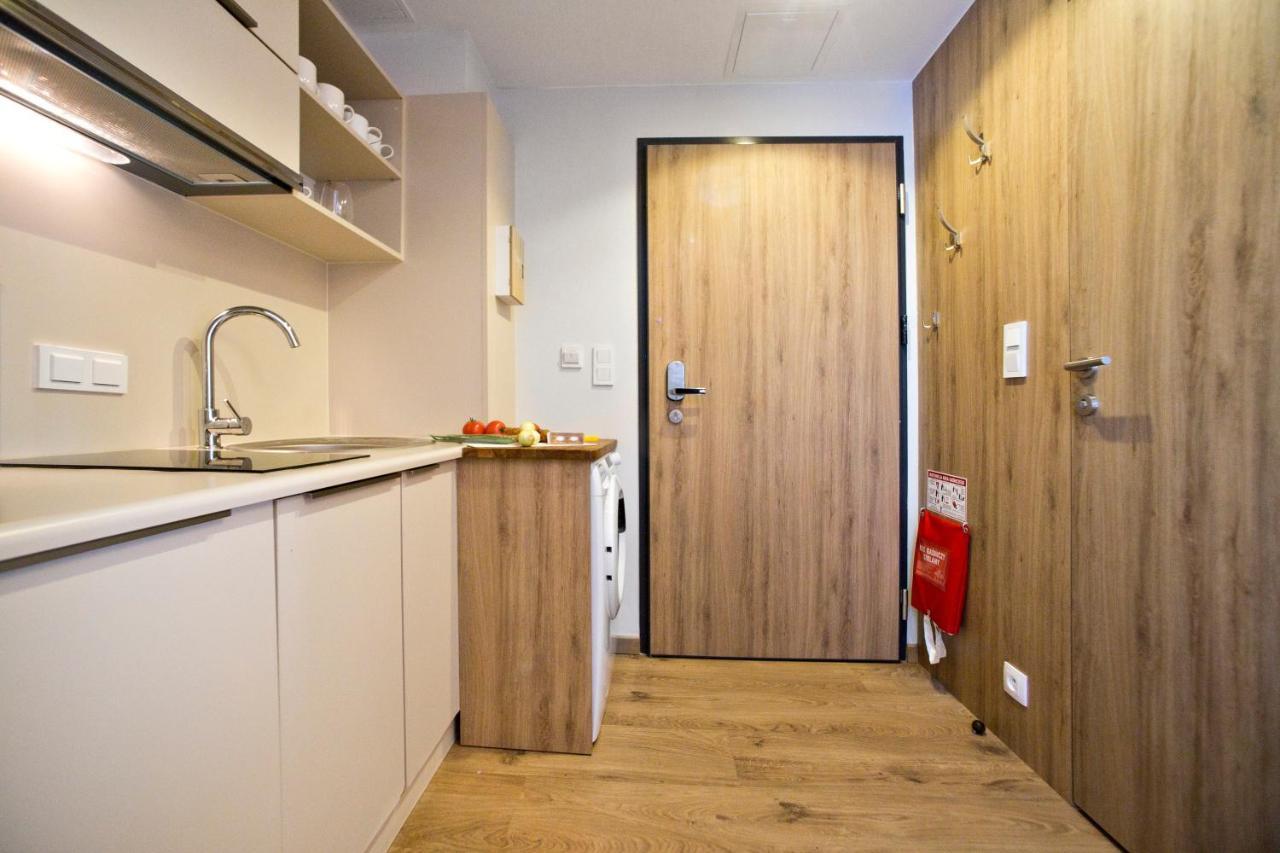 Wolska Serviced Apartments Varsóvia Exterior foto